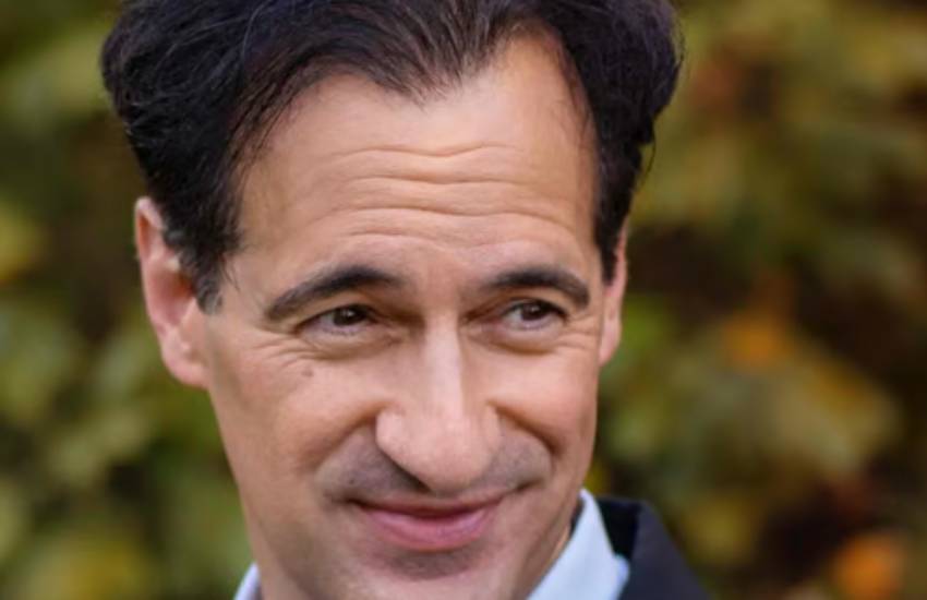 Carl Azuz